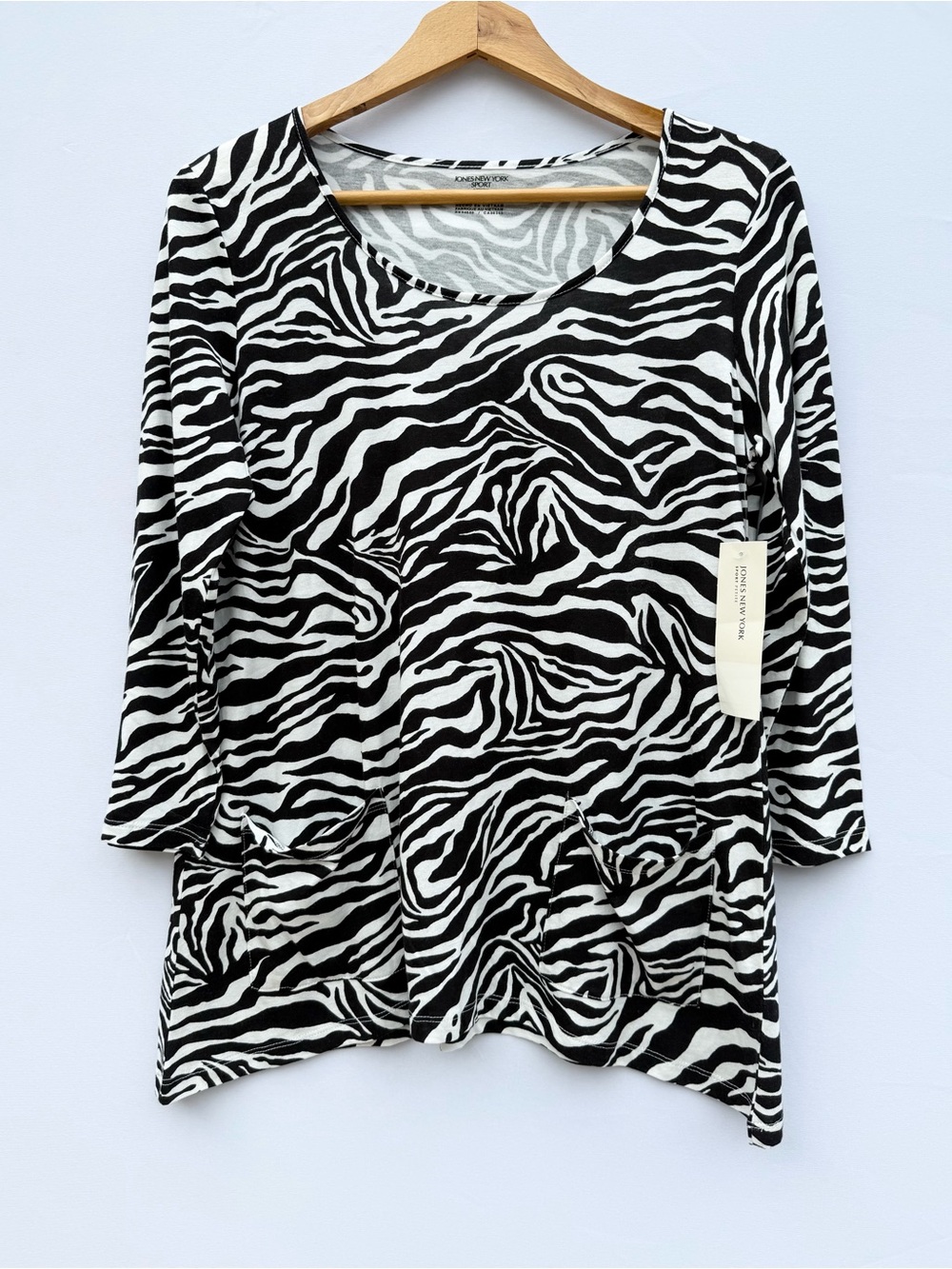 Jones New York Black & White Zebra-Print Long Sleeve Top, PS, NWT - Free Gift!